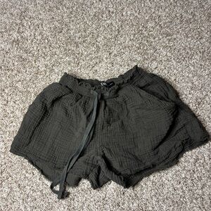 Women's green Shorts